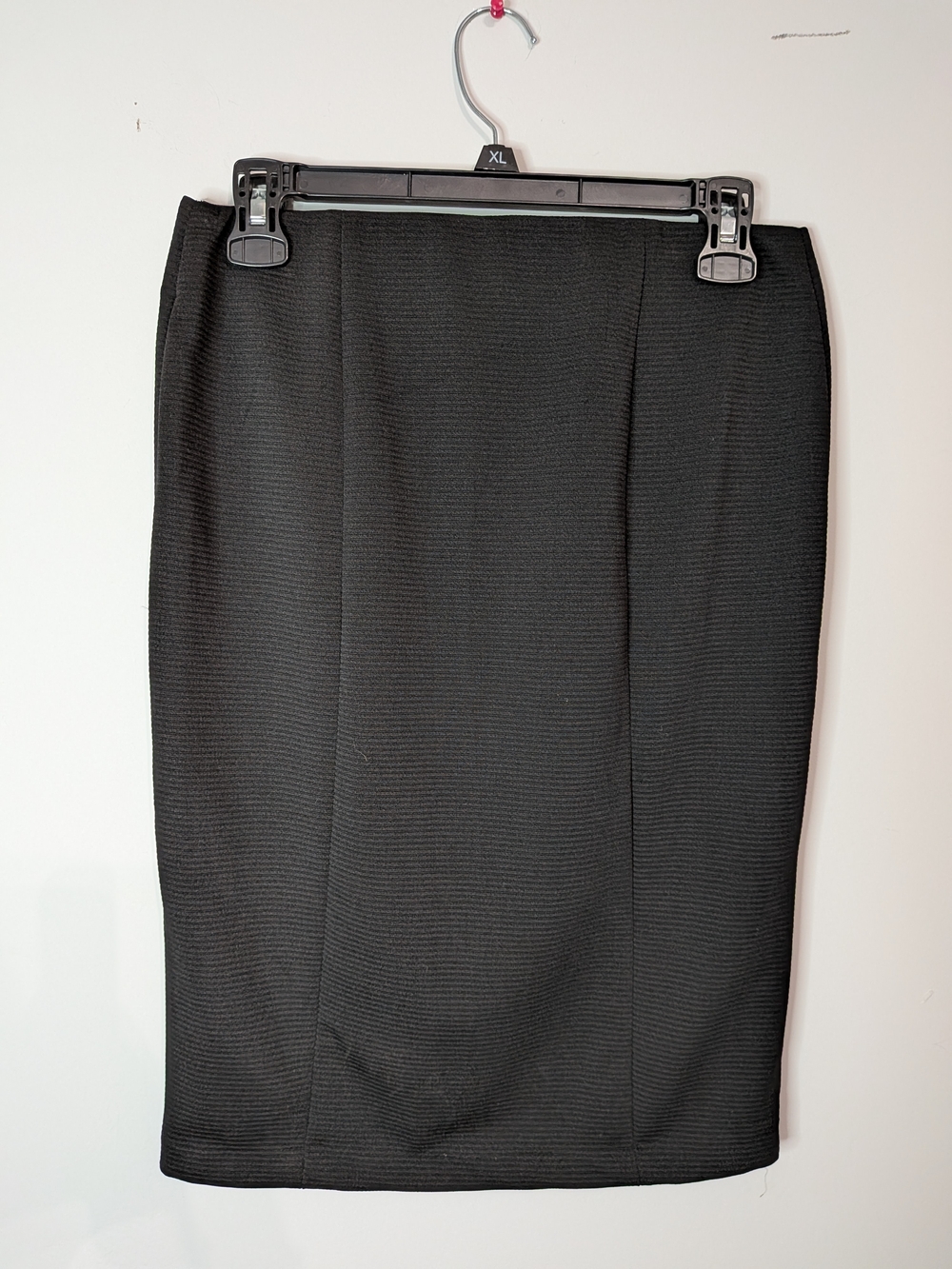 Elle Black Ribbed Pencil Skirt